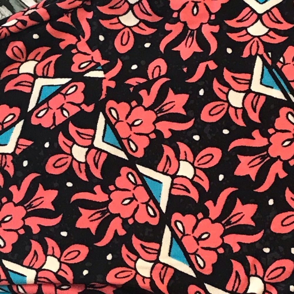 LuLaRoe NWOT TC Leggings